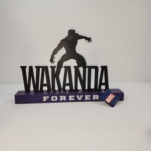 Marvels Black Panther WAKANDA FOREVER Wall Decor